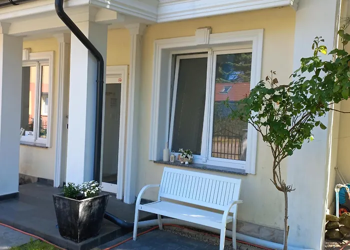 Hotel Rewa Rewal